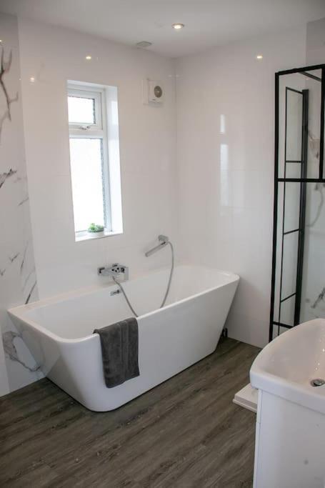 Апартаменти Stylish Retreat In Leigh-On-Sea Саутенд-он-Сі Екстер'єр фото