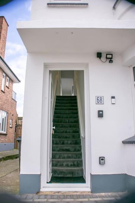 Апартаменти Stylish Retreat In Leigh-On-Sea Саутенд-он-Сі Екстер'єр фото