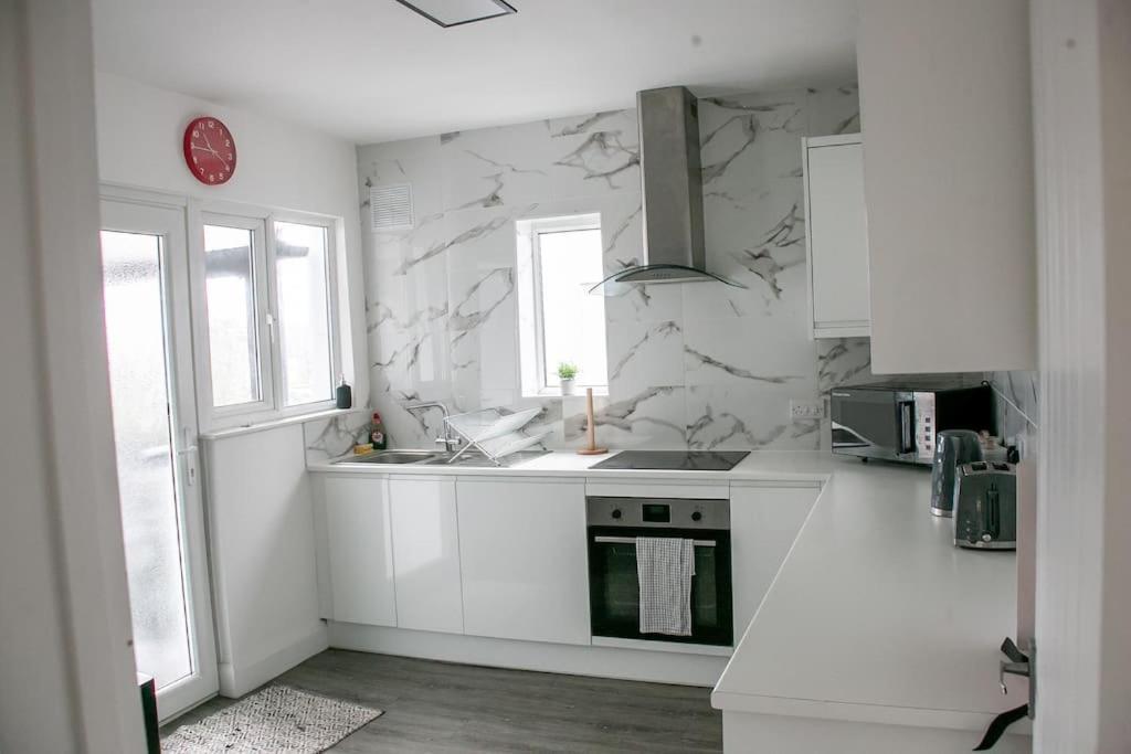 Апартаменти Stylish Retreat In Leigh-On-Sea Саутенд-он-Сі Екстер'єр фото